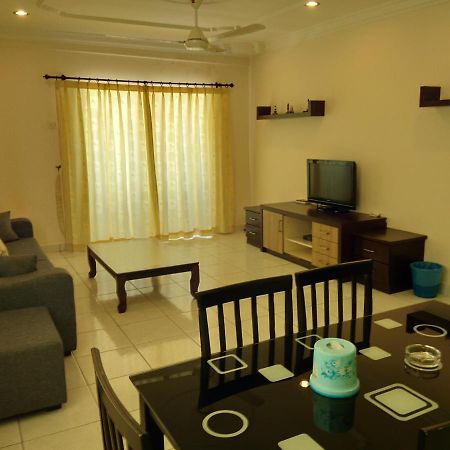 Plaza Melaka Raya Apartment Exterior photo