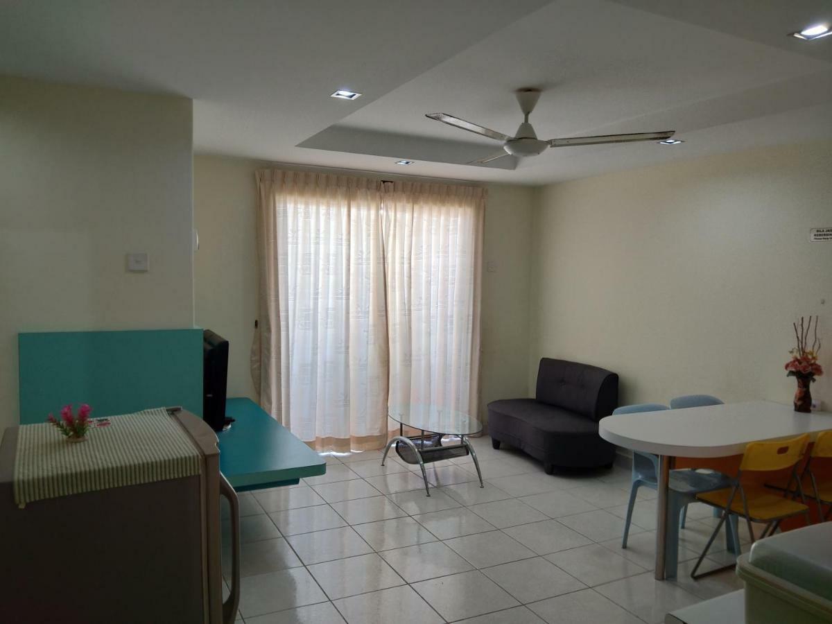 Plaza Melaka Raya Apartment Exterior photo